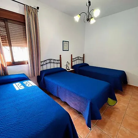 Casa Con Piscina Privada A Un Paso Del Pueblo Chalet