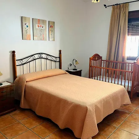 Chalet Casa Con Piscina Privada A Un Paso Del Pueblo *
