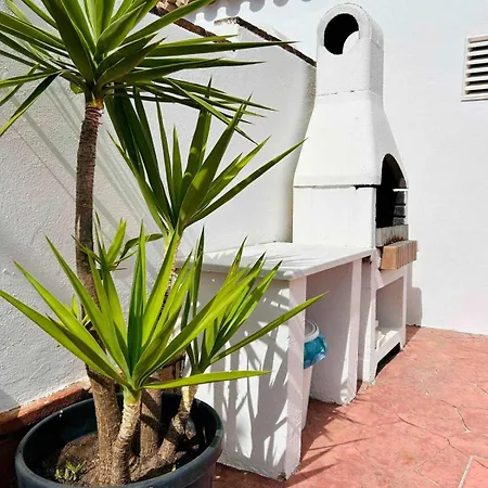 Casa Con Piscina Privada A Un Paso Del Pueblo Chalet *