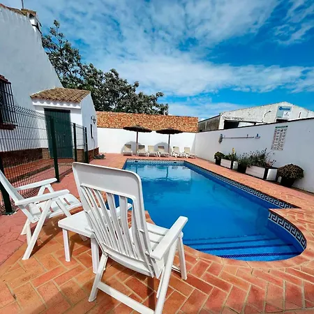 Chalet Casa Con Piscina Privada A Un Paso Del Pueblo *